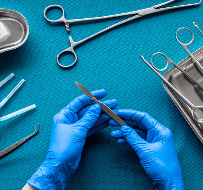 What Are the Pros and Cons of Minimally Invasive Surgery After a Car Accident?